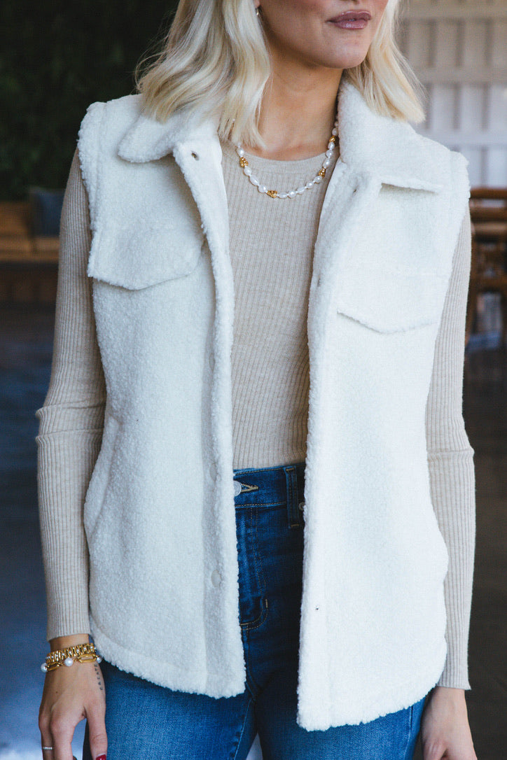 Lia Sherpa Fleece Button Down Vest, Cream