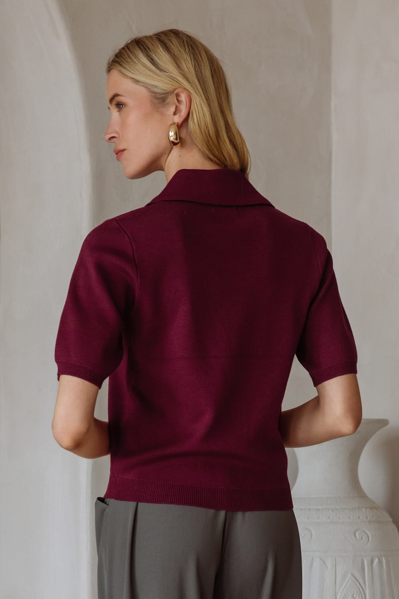 Harlow Gold Twist Lock Button Top, Burgundy