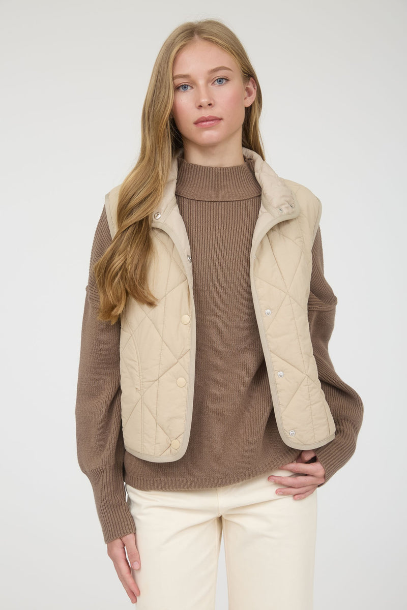 Sara Snap Button Quilted Vest, Khaki