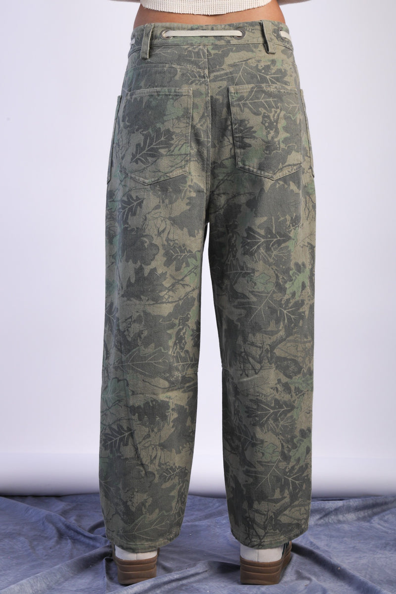 Reagan Barrel Leg Camo Pants, Branch Leaf Mix