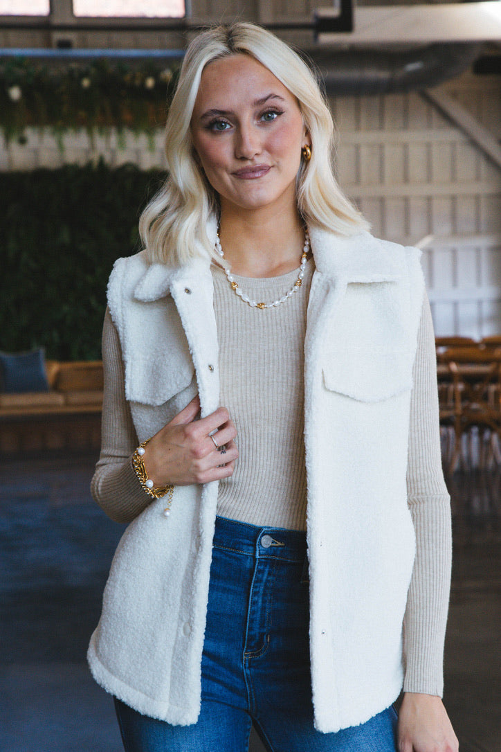 Lia Sherpa Fleece Button Down Vest, Cream