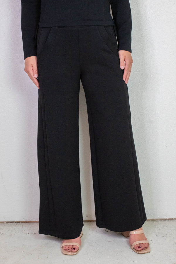 Airessentials Wide Leg Track Pant, Very Black | SPANX