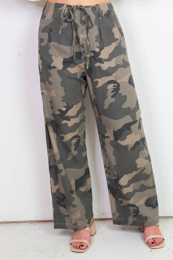 Rosalia Front Tie Woven Pant, Camo