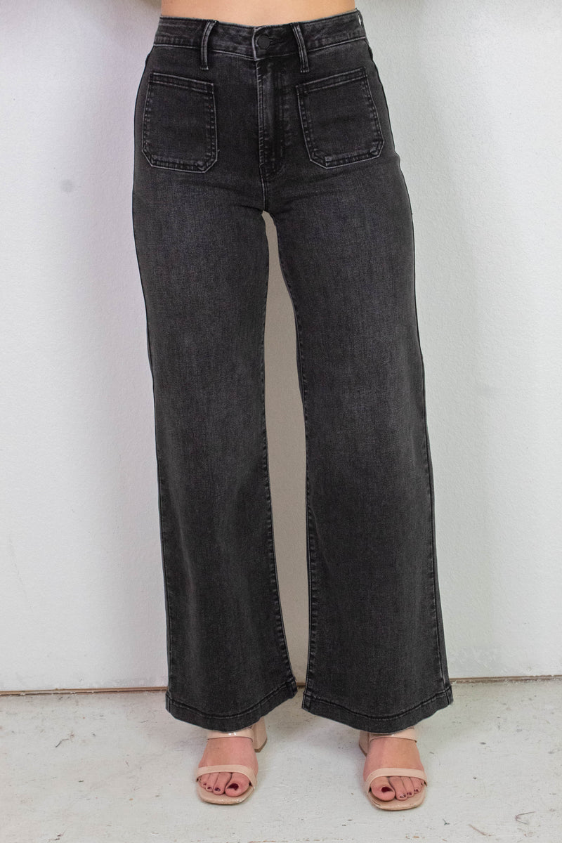 Leah Patch Pocket Wide Leg Jeans, Washed Black