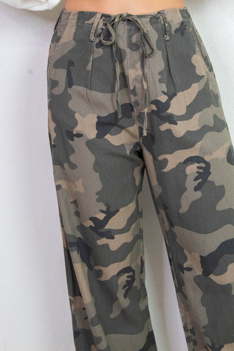 Rosalia Front Tie Woven Pant, Camo