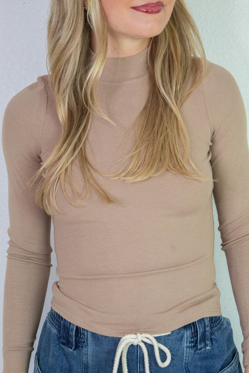 Ronan Mock Neck Top, Oak | Sadie & Sage