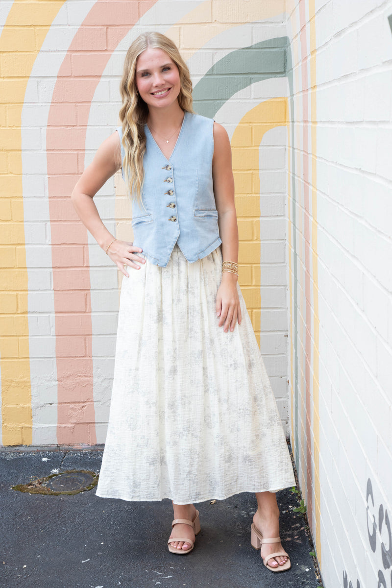 Elliana Denim Button Down Vest, Light Denim