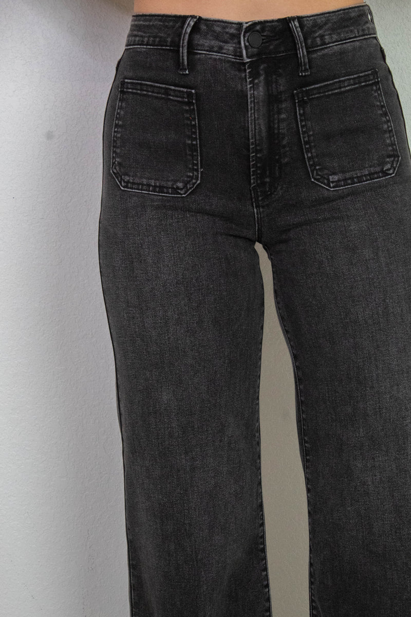 Leah Patch Pocket Wide Leg Jeans, Washed Black