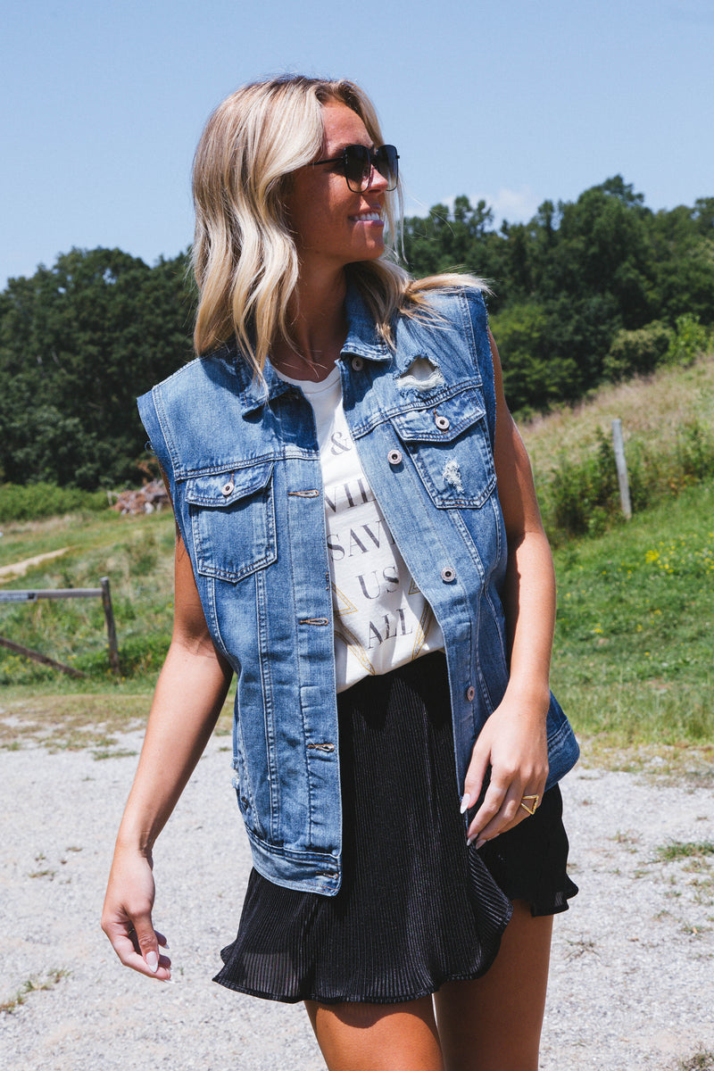 Boyfriend Boxy Denim Vest, Medium Wash