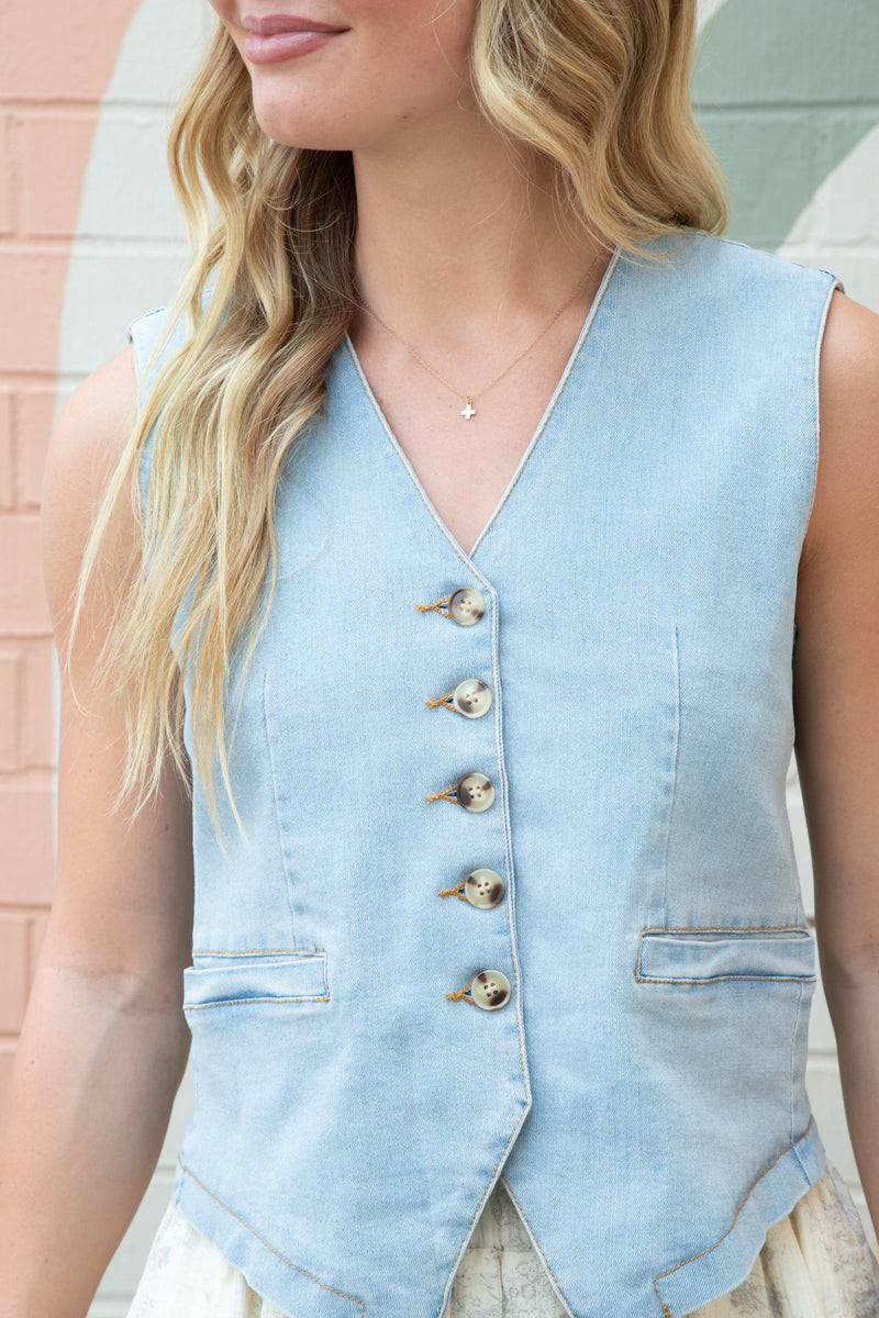 Elliana Denim Button Down Vest, Light Denim