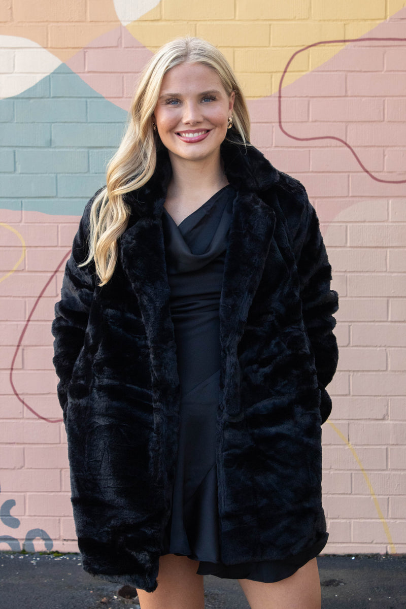 Ayla Faux Fur Collared Long Coat, Black