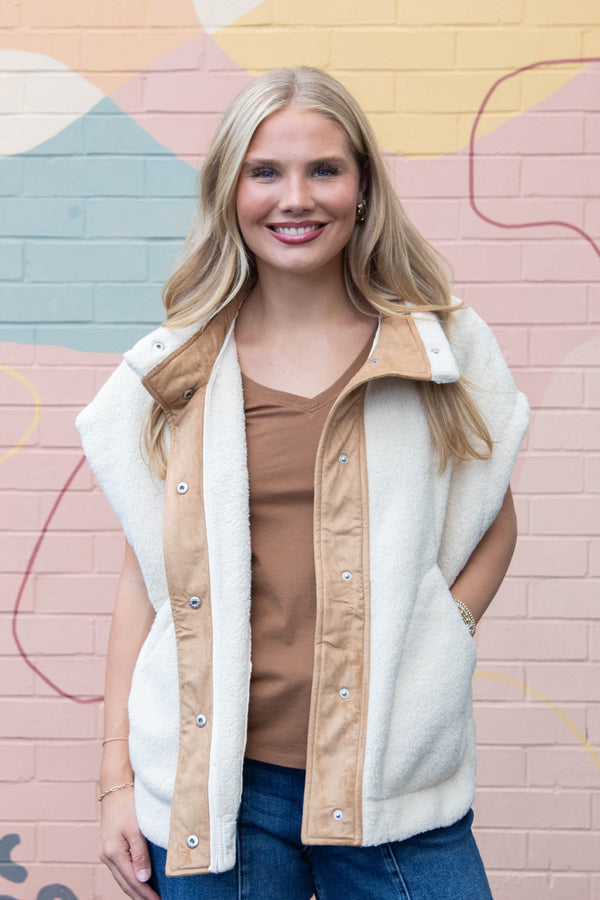 Jasmine Fleece Suede Contrast Vest, Ecru