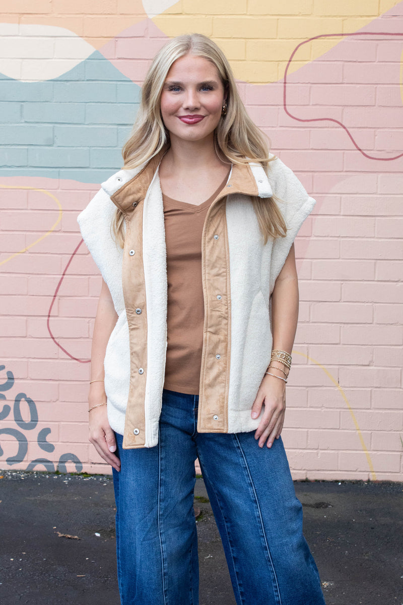 Jasmine Fleece Suede Contrast Vest, Ecru