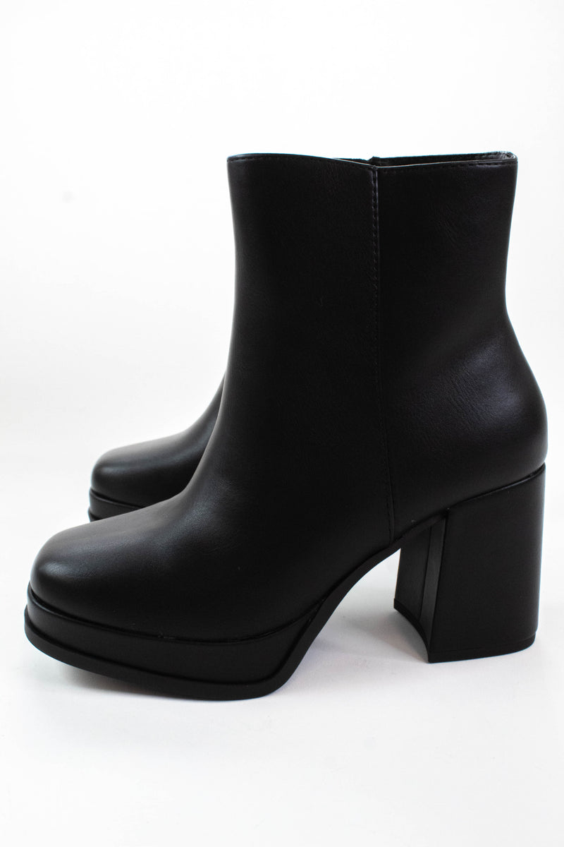 Graham Platform Dress Boot, Black PU