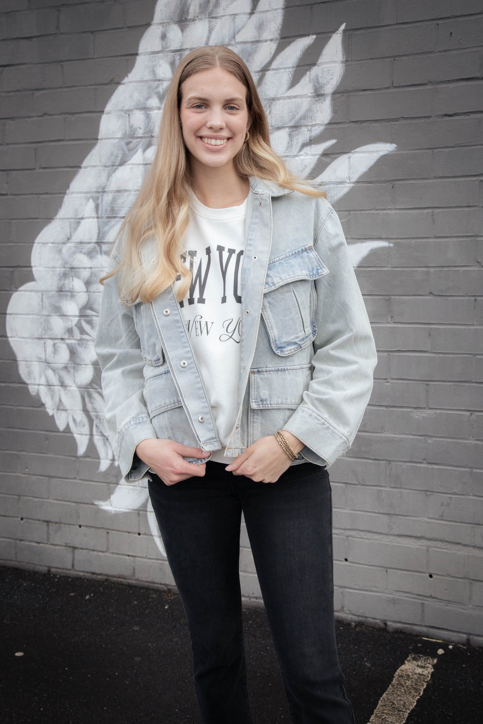 Kimora Multi Pocket Denim Jacket, Light Wash – North & Main