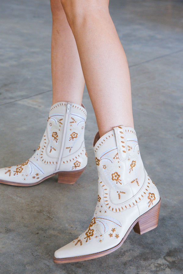 Amber Embroidered Boot, Ivory Multi | Matisse