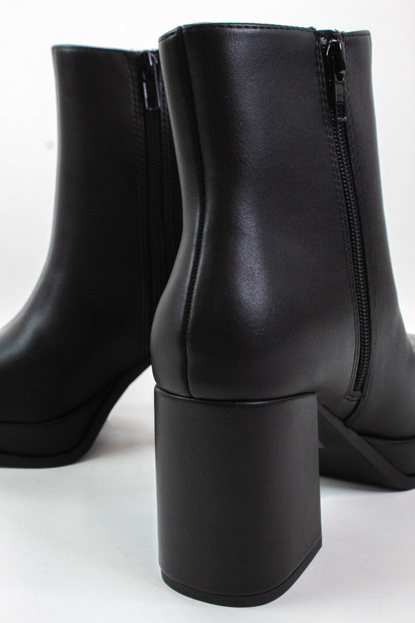 Graham Platform Dress Boot, Black PU