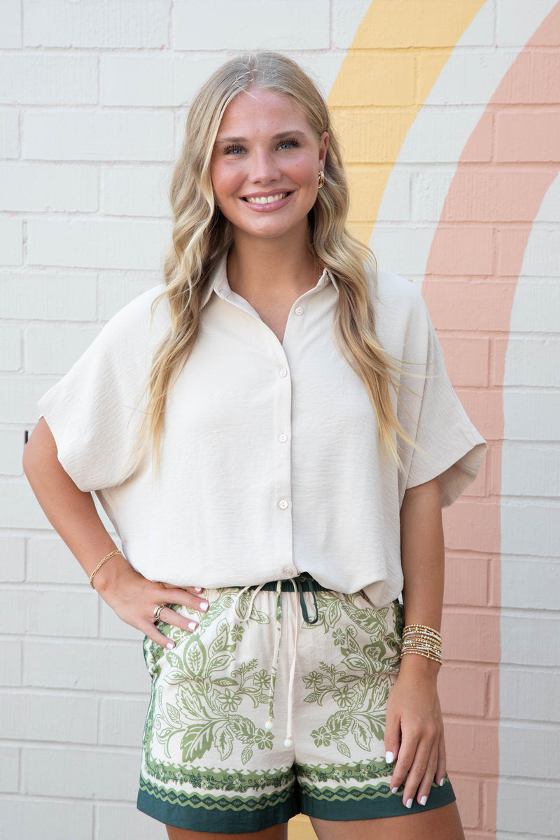 Darcy Border Print Shorts, Cream-Olive