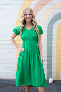 Socialize Back Cut Out Midi Dress, Kelly Green | Sadie & Sage
