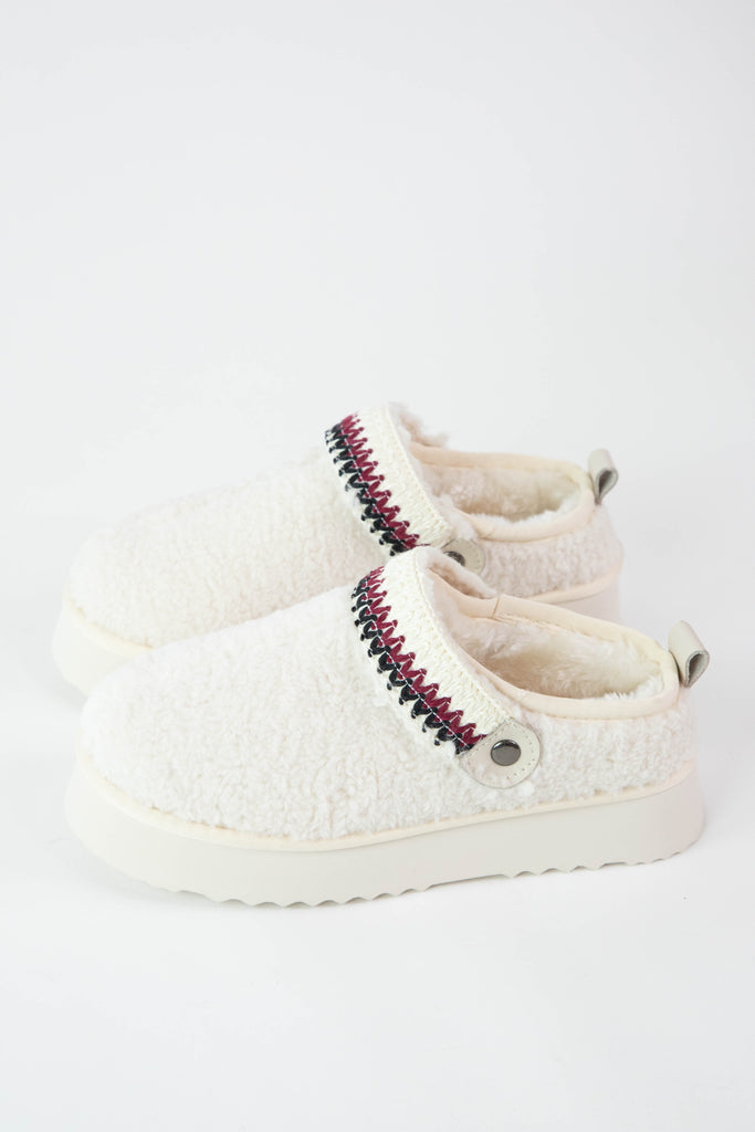 Storm Faux Fur Lining Mule, Ivory | Beach by Matisse – North