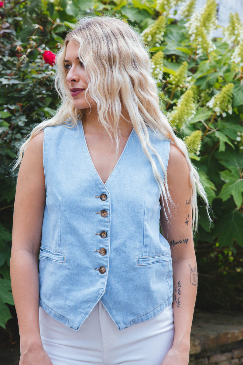 Elliana Denim Button Down Vest, Light Denim