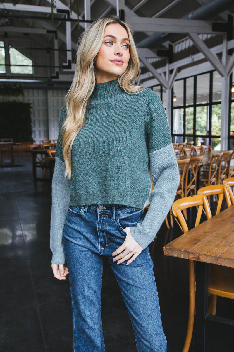 Kalli Color Block Cropped Sweater, Green