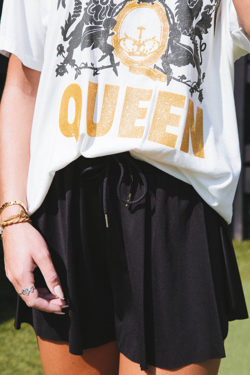 Clothing Queen Vintage Crest – Glitter North | Tee, Merch Company Main White & DayDreamer