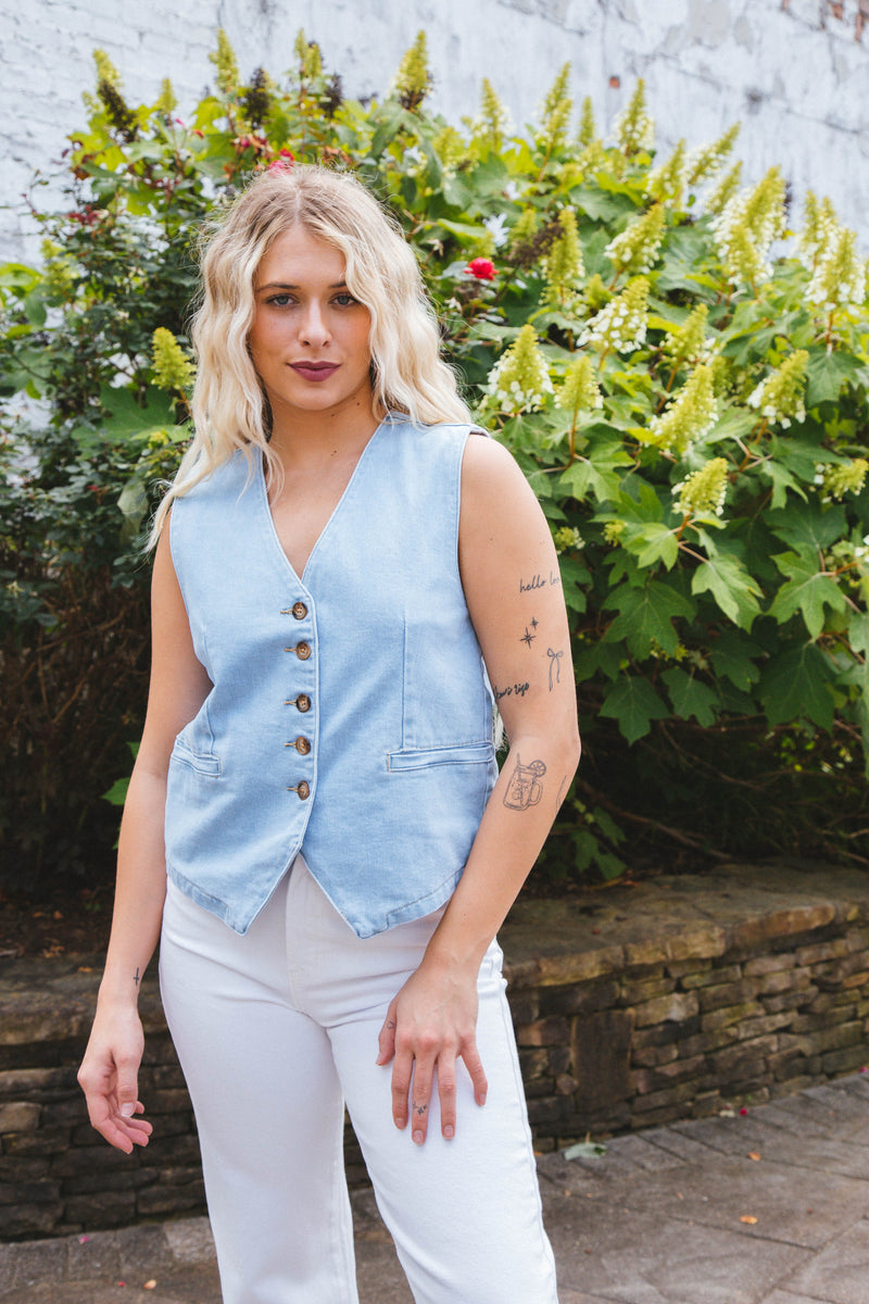 Elliana Denim Button Down Vest, Light Denim