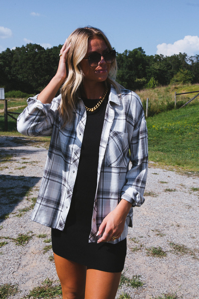 Stay Fresh Plaid Flannel, Grey