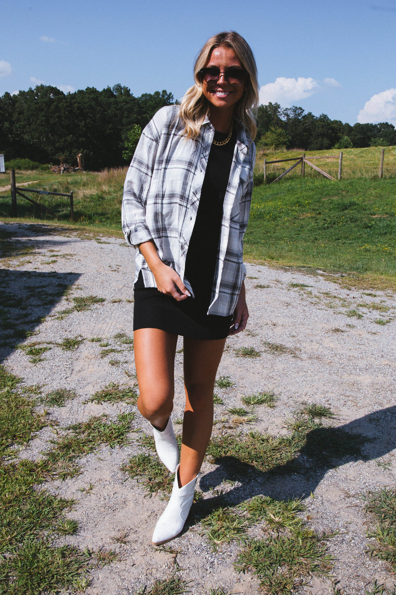 Stay Fresh Plaid Flannel, Grey