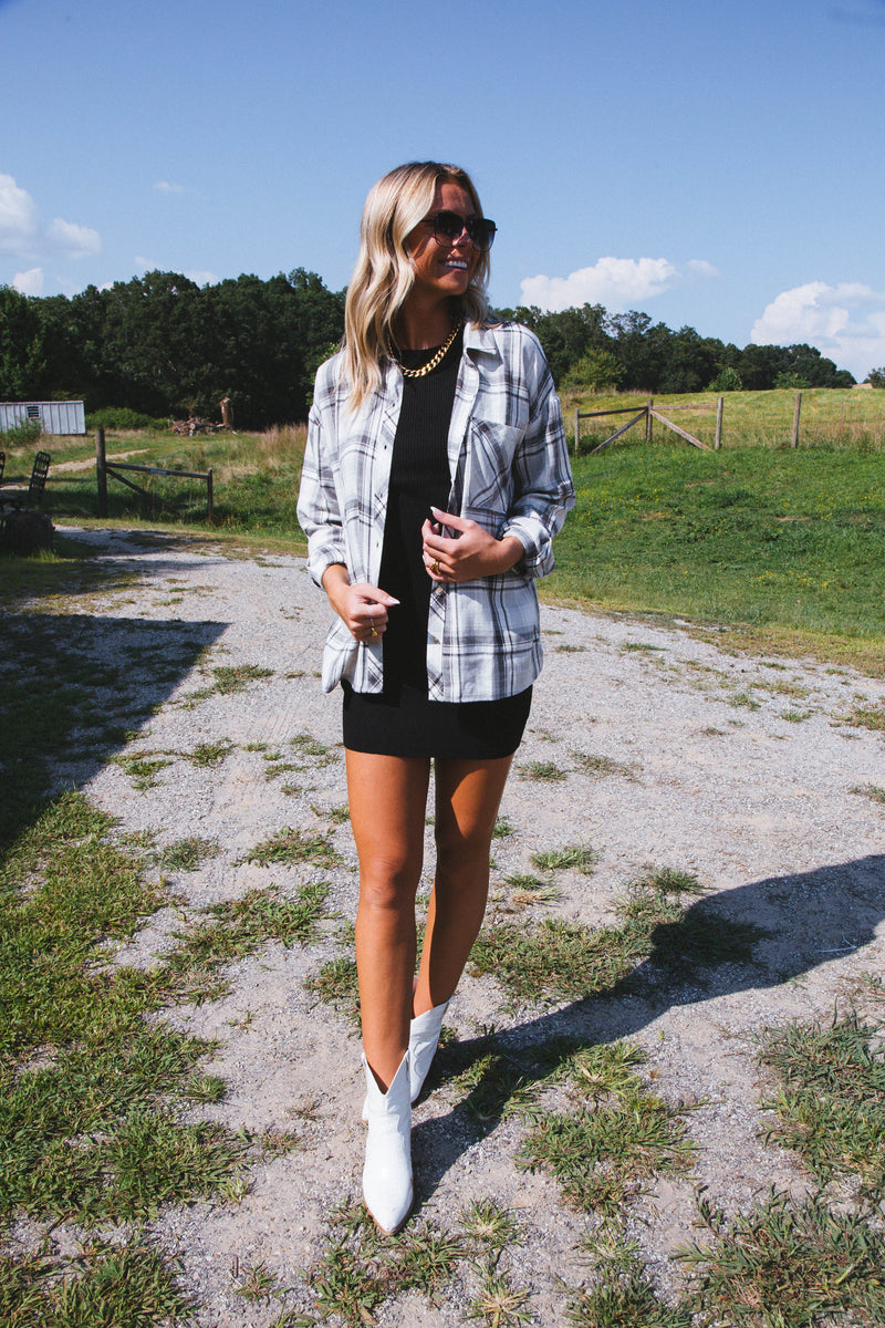 Stay Fresh Plaid Flannel, Grey