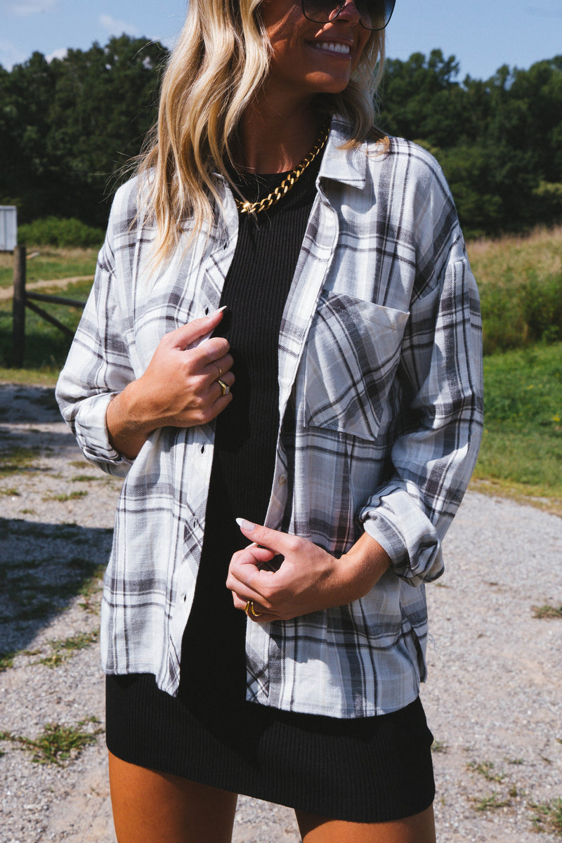 Stay Fresh Plaid Flannel, Grey