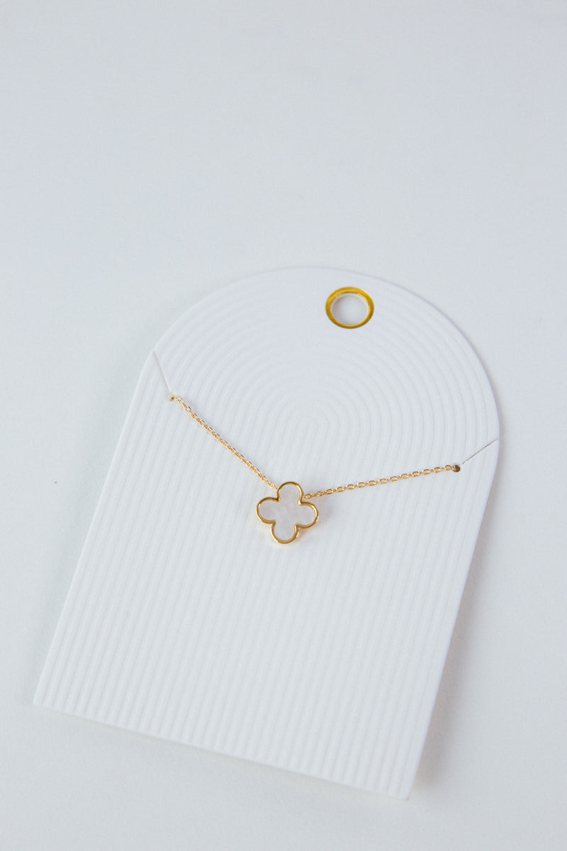 Clover Mop Pendant Necklace, Gold/Cream