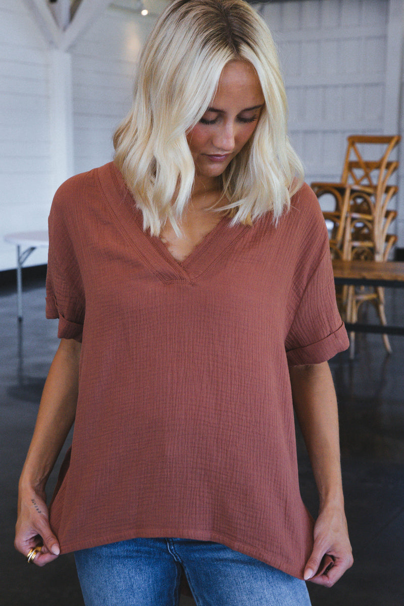 Cutie Cotton Gauze V-Neck Top, Terracotta