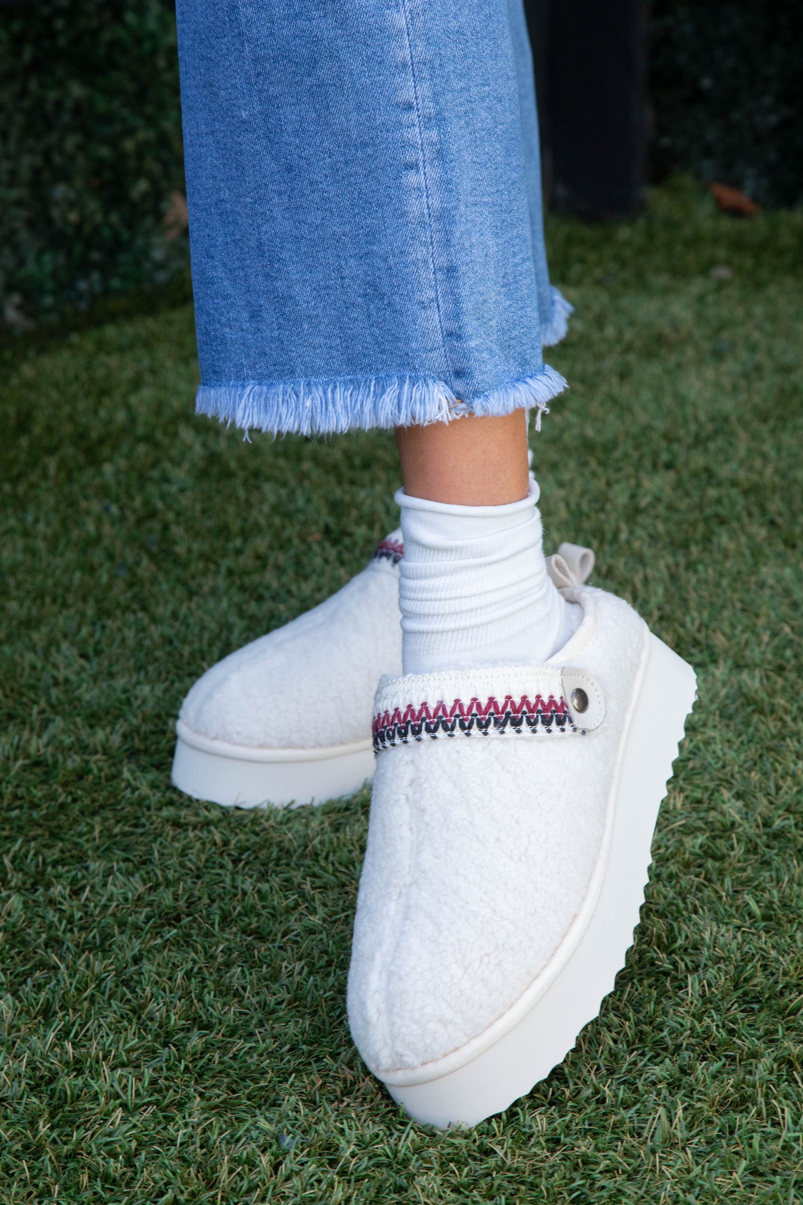 Storm Faux Fur Lining Mule, Ivory | Beach by Matisse – North