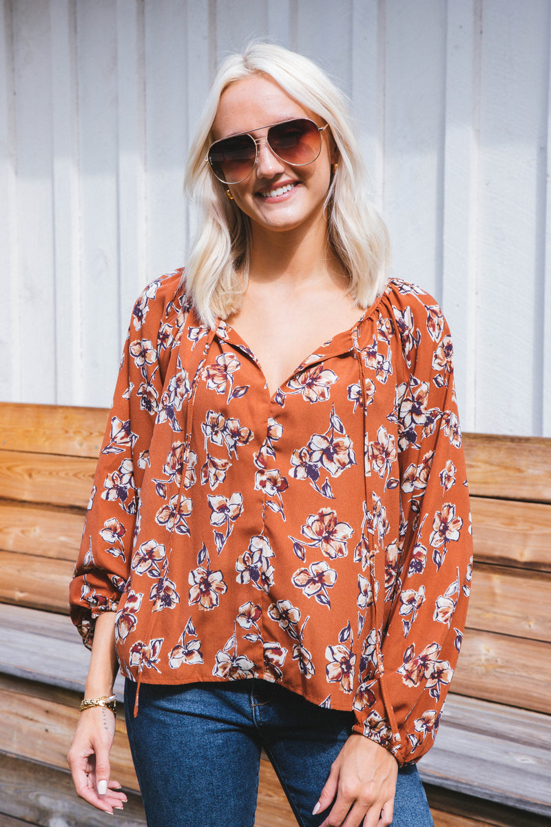 Ada Elise Long Sleeve Tie Neck Blouse, Camel Taupe
