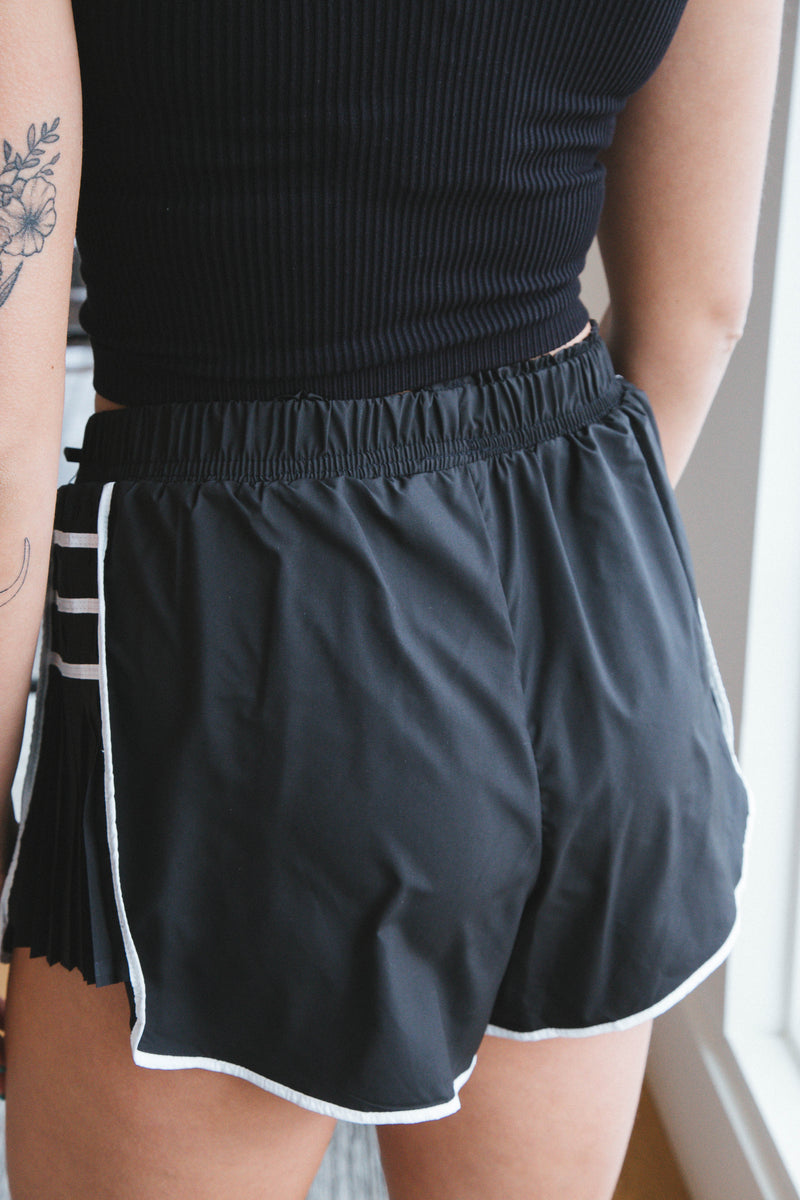 Summer Pleated Athletic Shorts, Black