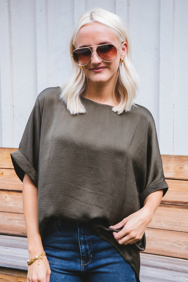 Octavia Woven Top, Olive