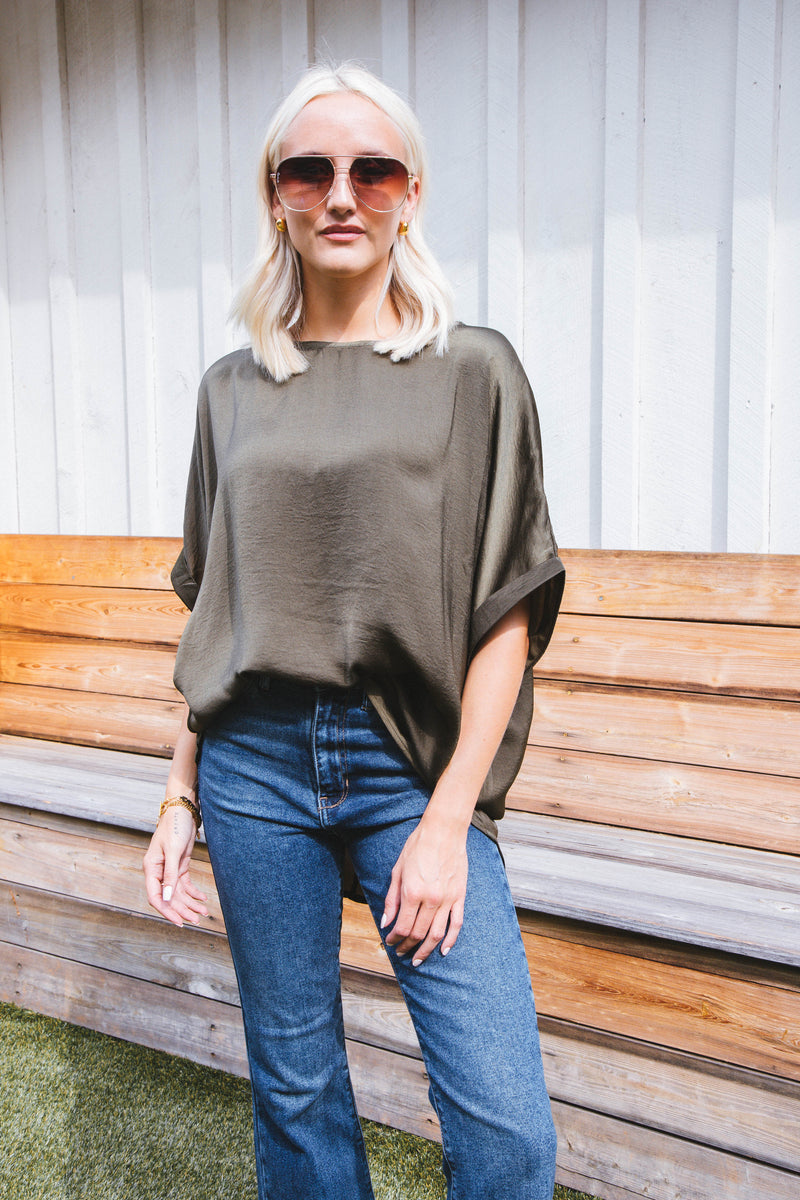 Octavia Woven Top, Olive