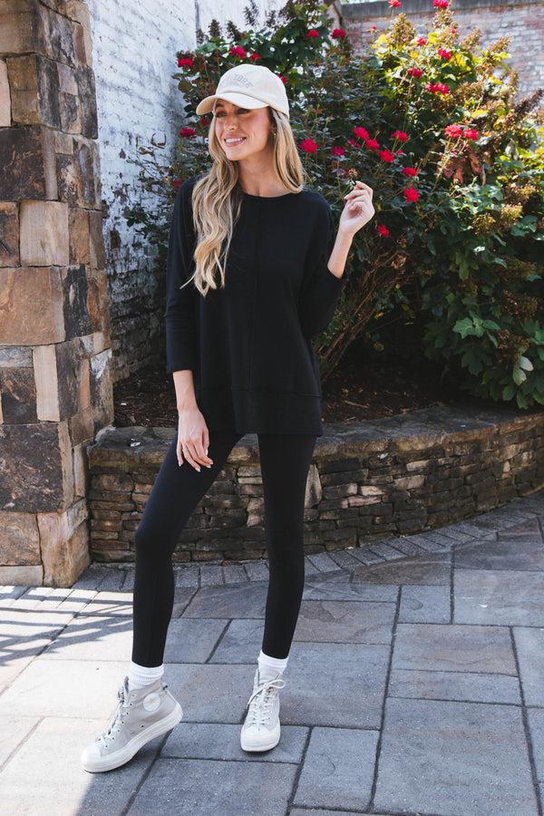 Baltic Born Sweatshirt, Very Black | SPANX