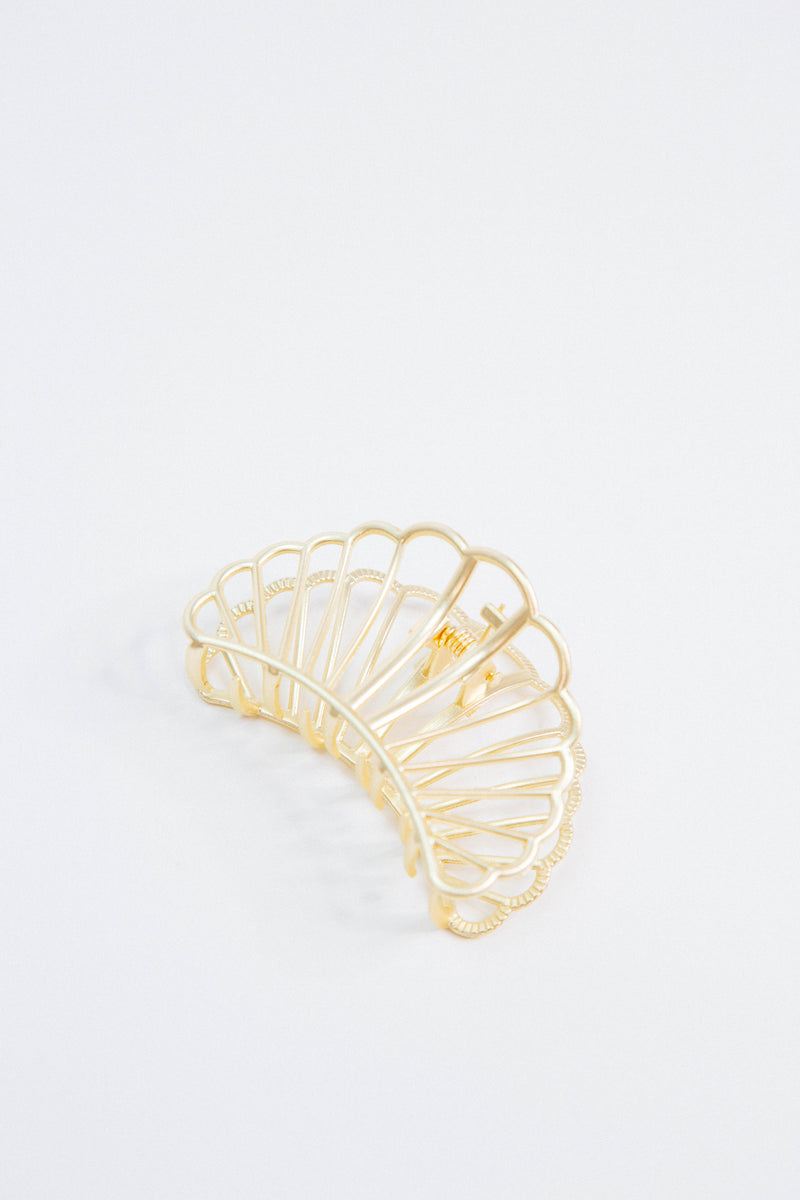 Eliza Clamshell Hair Claw, Gold