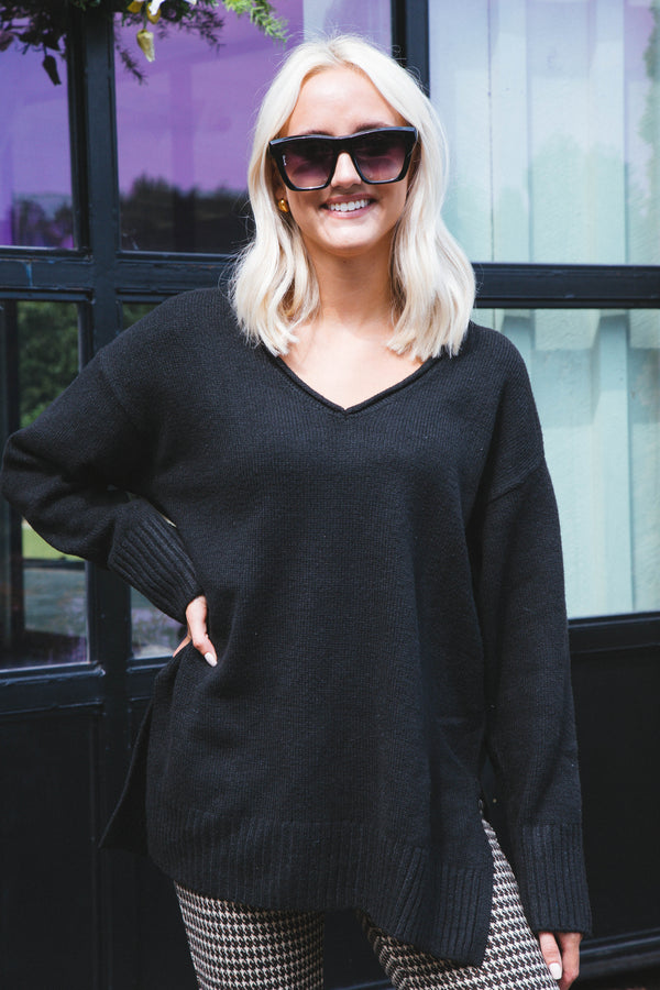 Casual Cozy V-Neck Sweater, Black | Sanctuary