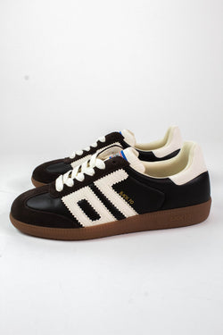 Cloud Vintage Style Sneaker, Coffee Milk | Back 70