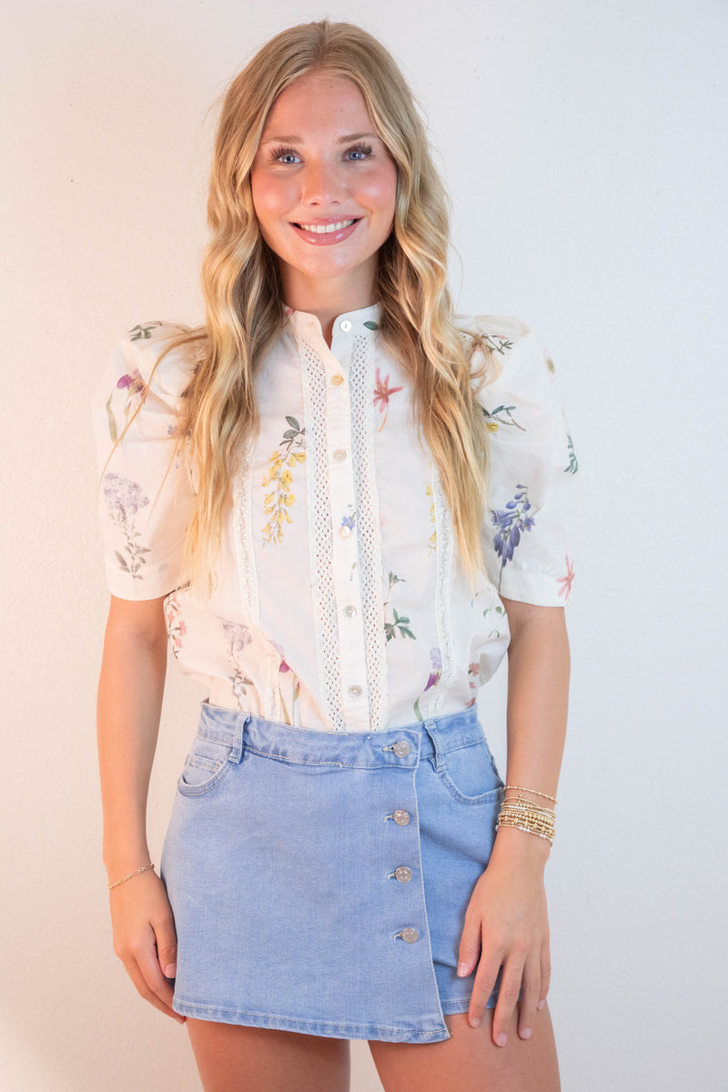 Daleyza Floral Lace Trim Blouse, Cream