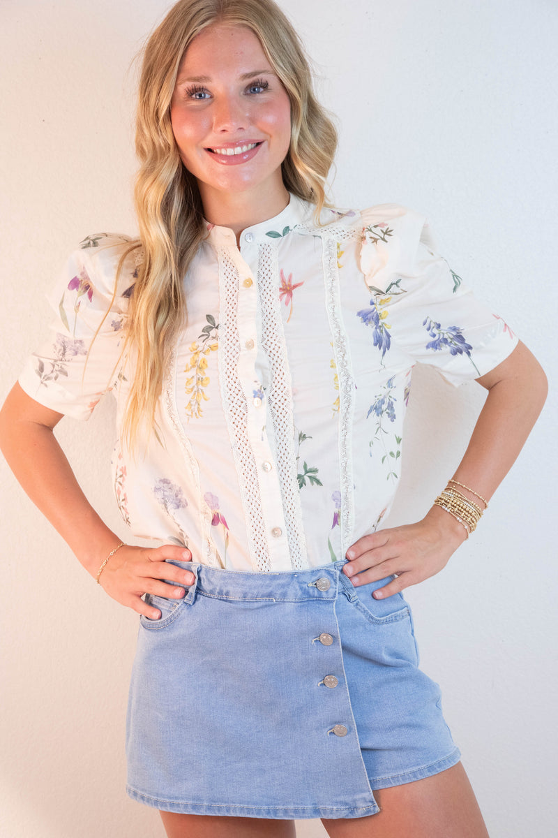 Daleyza Floral Lace Trim Blouse, Cream