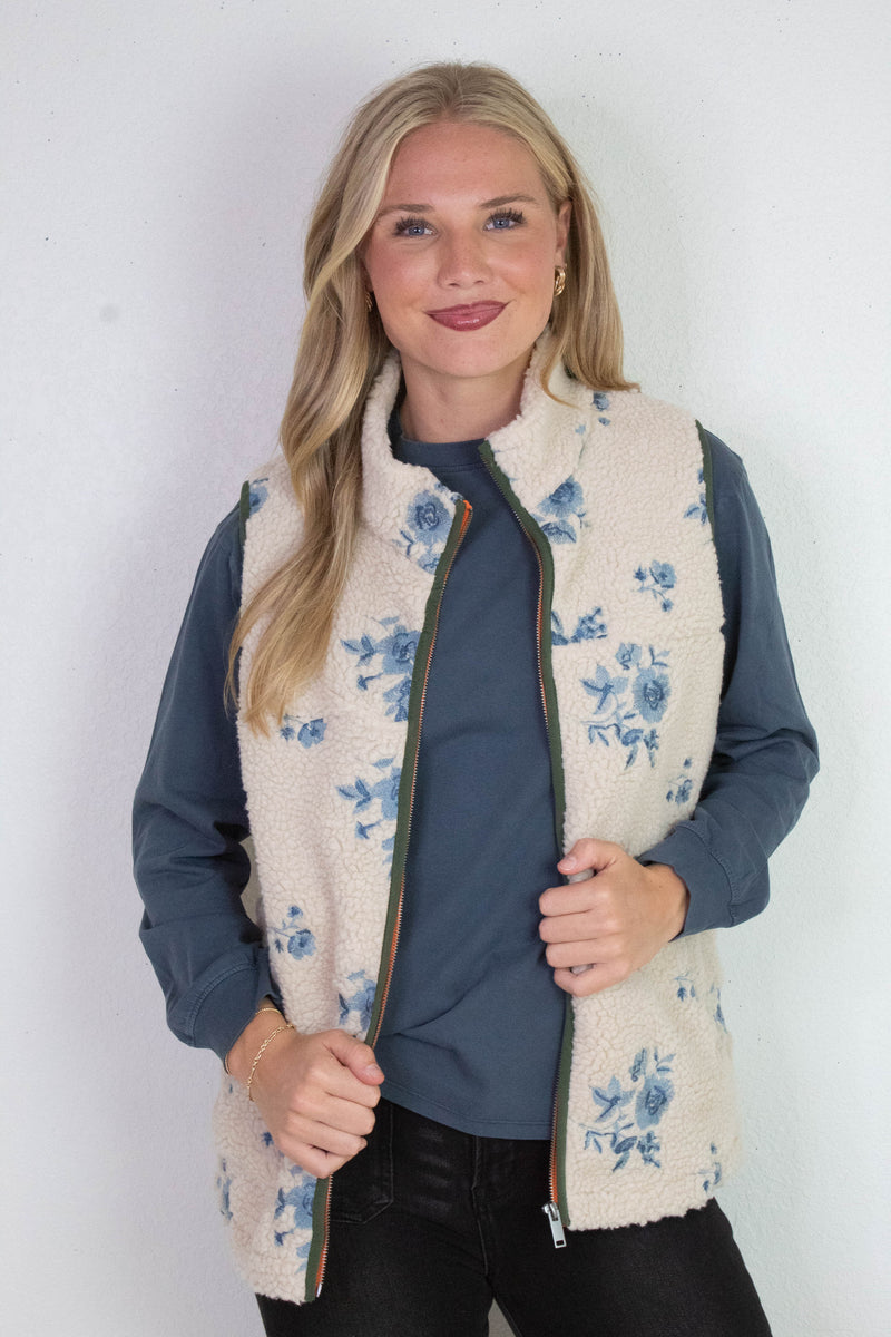 Viola Front Zip Vest, Cream Blue | RD Style