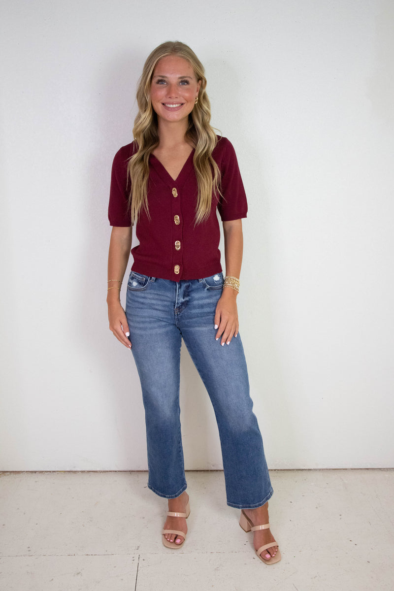 Harlow Gold Twist Lock Button Top, Burgundy