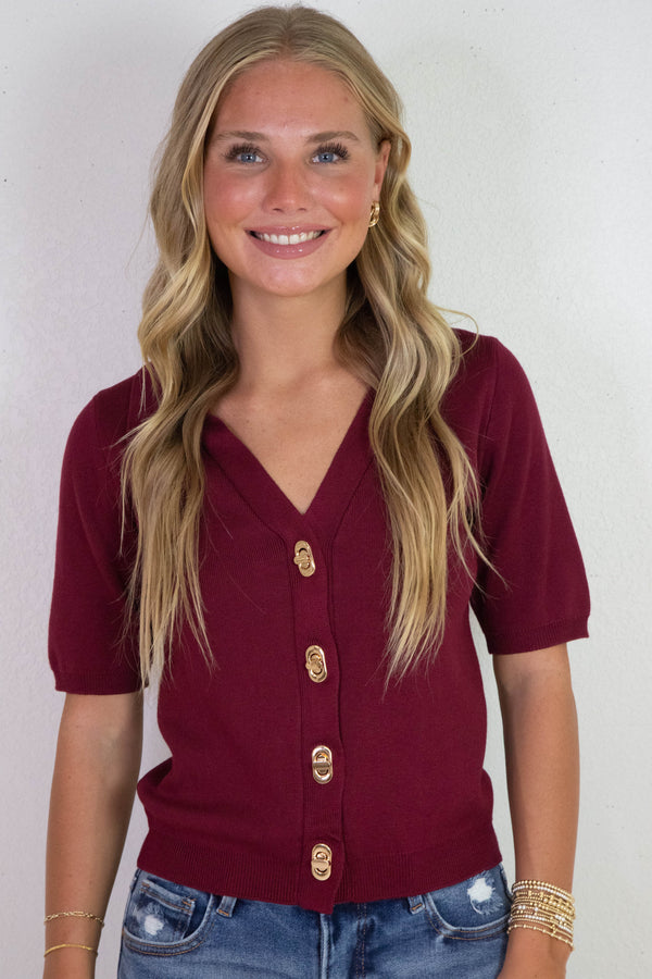 Harlow Gold Twist Lock Button Top, Burgundy
