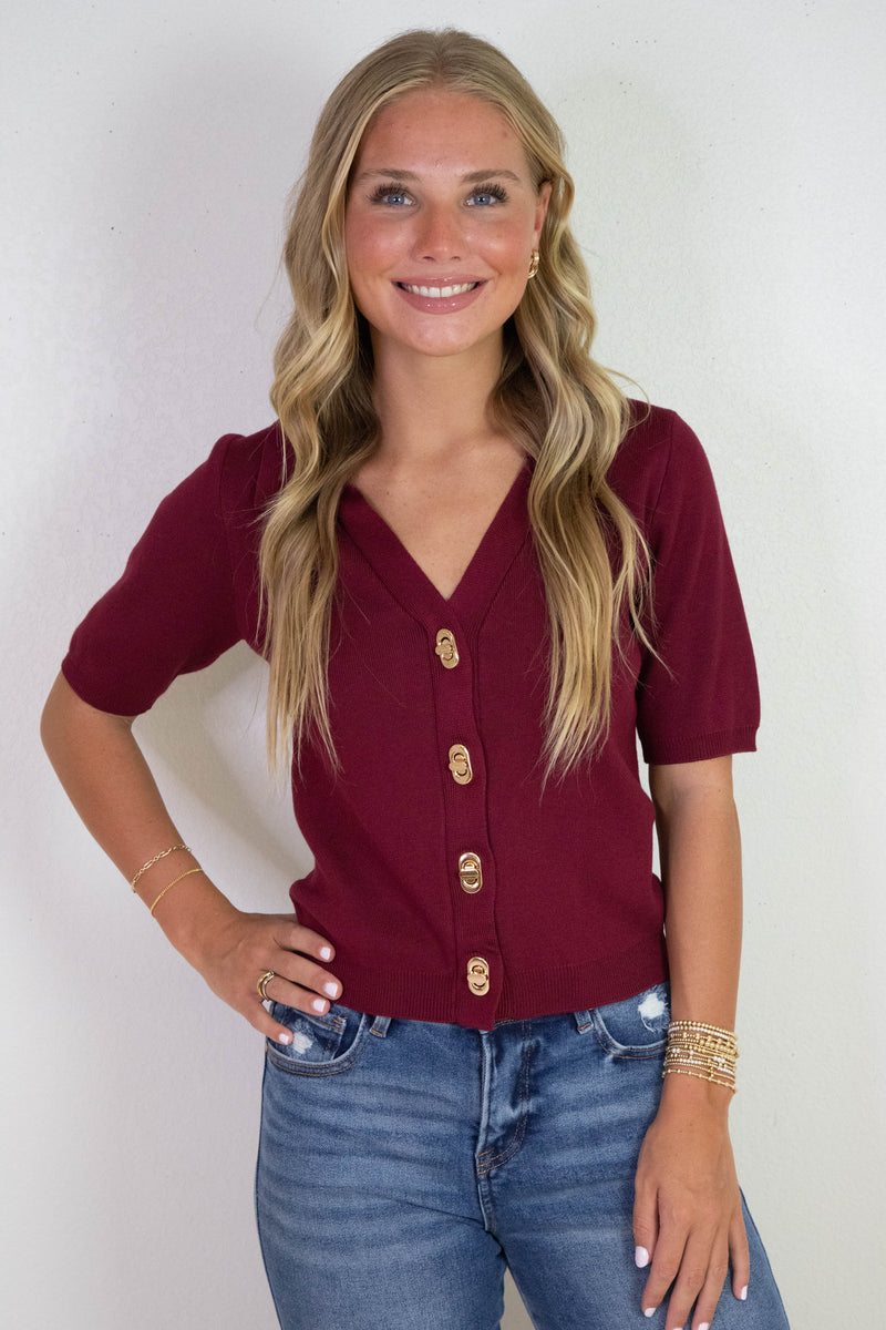Harlow Gold Twist Lock Button Top, Burgundy