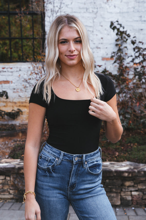 Ren Short Sleeve Square Neck Knit Bodysuit